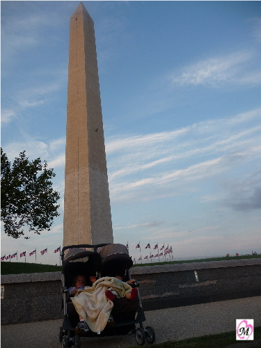 Engineer rappelled while  kids slept at washington monument