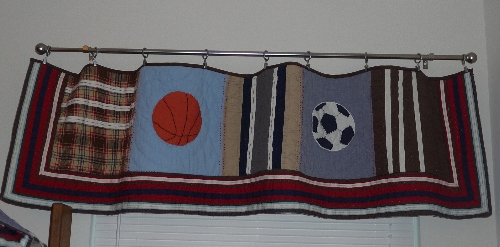 curtain made from quilt